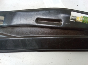 BMW 7 SERIJA E66 (2001–2008) Aizmugurējo durvju logu pacēlājs 7138864E - 2