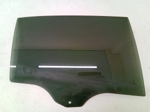 Rear side door glass - 43R001600