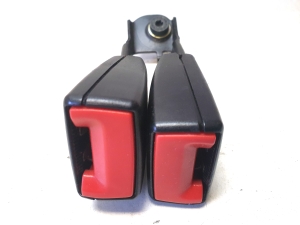 Mercedes Benz E-Class W211 (2002–2009) Tagaistme turvavöö lukk 2118600269 - 2