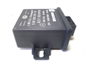Mercedes Benz E-Class W211 (2002–2009) Control unit A2118200985 - 3