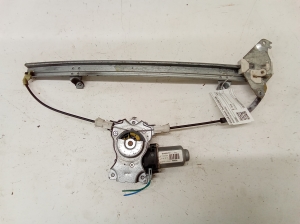 NISSAN Almera Tino V10 (2000–2006) Priekšējo durvju logu pacēlājs 114920 - 2