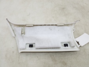 Mercedes Benz GLK-Class 204 (2008–2015) Tagumise toe sisekujundus A2046901026 - 2