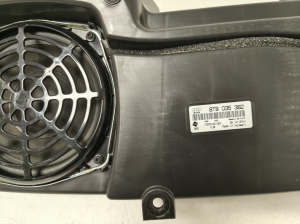 AUDI A5 (2007–2016) Speaker 8T8035382 - 2