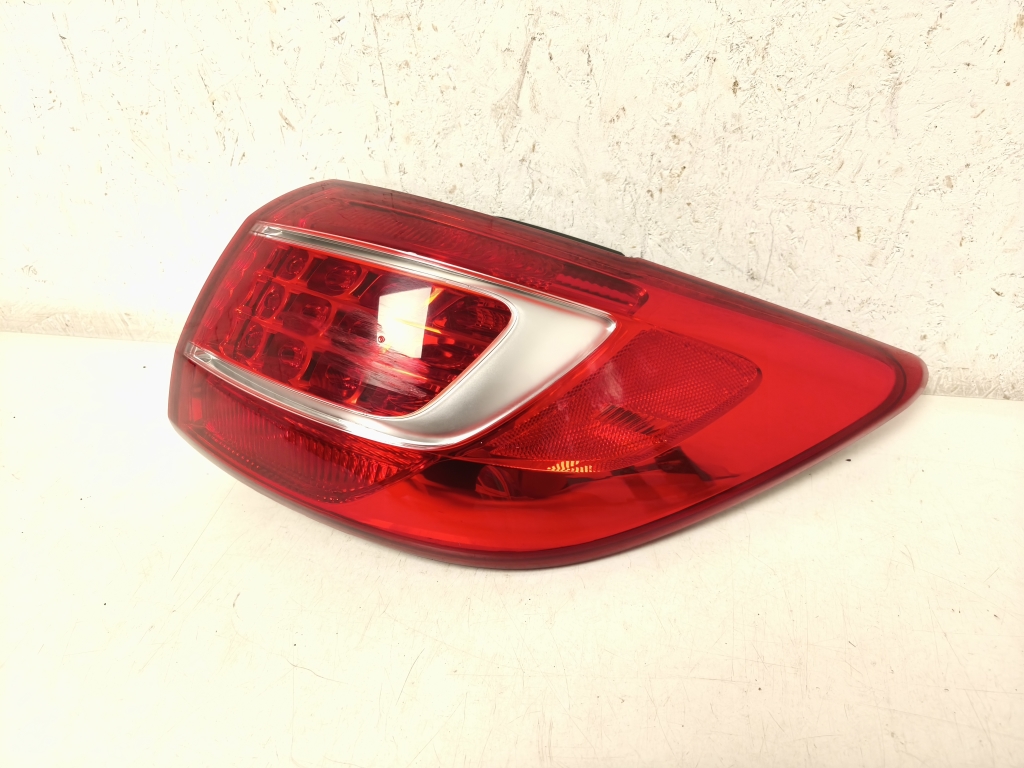 Kia Sportage (2010–2016) Eckleuchte hinten 924023W010