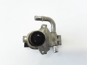  EGR valve 