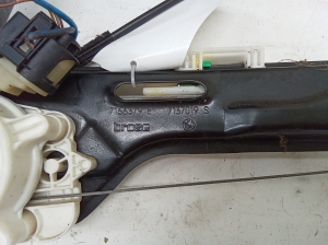 BMW X5 E70 (2006–2013) Front door window regulator 7166379E - 3