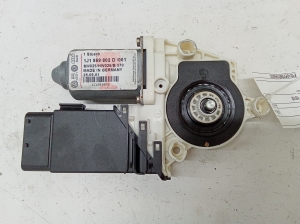 Front door window regulator motor - 1J1959802D