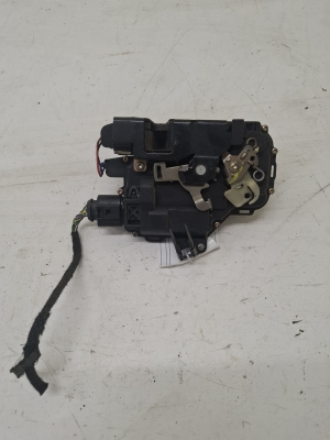 Volkswagen Golf IV (1997–2003) Front door lock C3B1837015A - 2