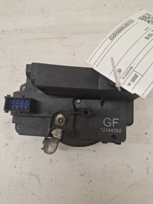 Opel Meriva (2003–2010) Front door lock 13154792 - 2