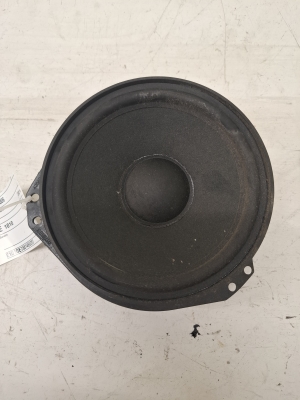 Rear side door speaker - 9175188