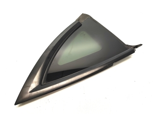 Tesla Model Y Y (2020–2026) Vitre de custode arrière 1621162-00-B - 4