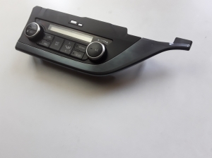 TOYOTA Auris E18 (2012–2018) Heater control panel 75F542 - 5