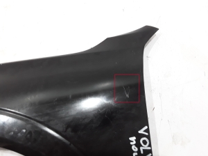 VOLVO XC60 (2017–2026) Aile avant 32244095 - 4