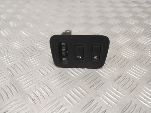 Headlight leveling switch - 8200379685