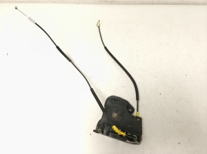 Opel Astra K (2015–2021) Front door lock - 2