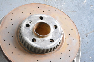 Mercedes Benz C-Class 205 (2014–2021) Radnabe Vorderrad A2052200 - 2