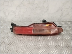 Aizmugurējais lukturis bamperī - 265501BA1C