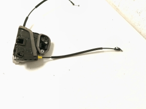 Opel Astra K (2015–2021) Rear side door lock 13598377 - 3