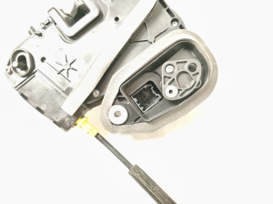 Opel Astra K (2015–2021) Rear side door lock 13598377 - 4