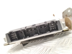 NISSAN Almera N16 (2000–2006) Motorsteuergerät 237105M311 - 3