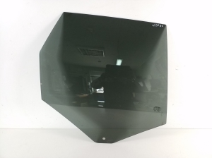   Vitre de porte latérale arrière  - 31424759 
