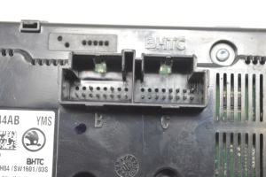 Skoda Octavia III (2013–2019) Heater control panel 5E0907044AB - 2
