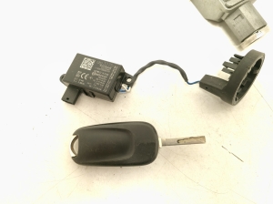 Opel Astra K (2015–2021) Ignition switch 39153204 - 5