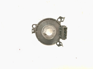 Opel Astra K (2015–2021) Stūres kontaktgredzens 39063118 - 3