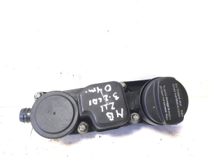 Mercedes Benz E-Class W211 (2002–2009) Eļļas uzpildes caurule A6460100162 - 3