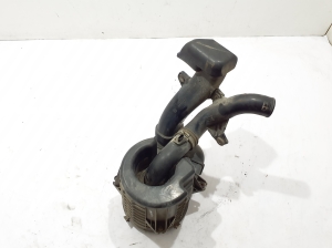 NISSAN Cabstar F24 (2006–2026) Luftfiltergehäuse 16528MA70D - 2