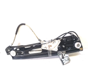 Mercedes Benz E-Class W211 (2002–2009) Esiukse aknatõstuk A2117200146 - 4