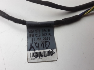 AUDI A4 B9 (2015–2026) Rear parking sensor cable 8W0971104A - 2