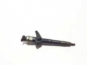 Fuel injector - 16600MB40E