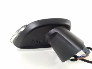 VOLVO XC60 (2017–2026) Side mirror and its parts - 8