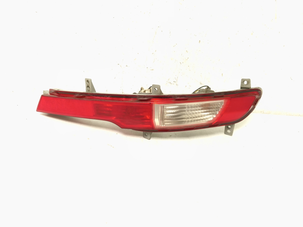 Kia Sportage (2010–2016) Tagumine udutuli 924053U300