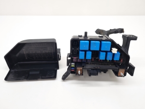Fuse boxes - 191401J100