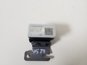 VOLVO XC60 (2017–2026) Airbagsensor 31360710 - 3