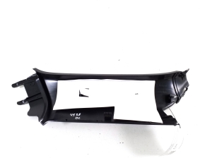 VOLVO XC60 (2017–2026) Tagumise toe sisekujundus 31425700 - 2