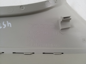 VOLVO XC60 (2017–2026) Trunk interior trim 31425704 - 3