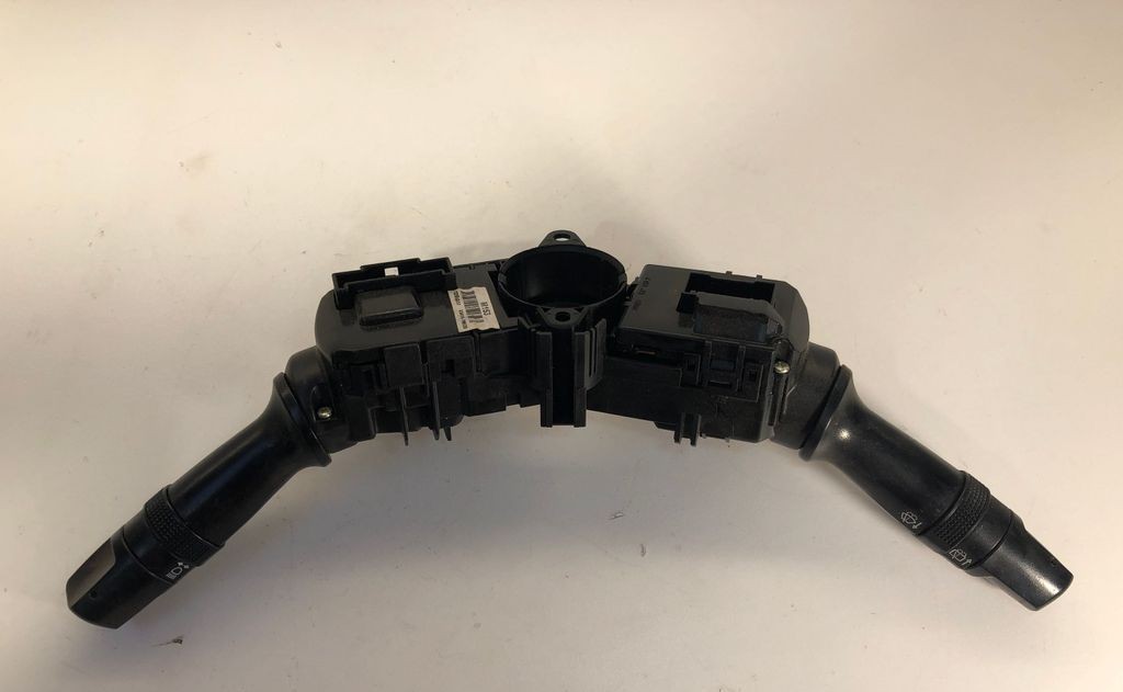 Kia ceed (2012–2018) Switch and its parts 934101M530 Kia ceed (2012–2018) Switch and its parts 934101M530