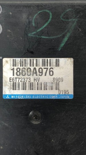 Mitsubishi Lancer (2007–2017) Engine control unit 1860A976 - 3