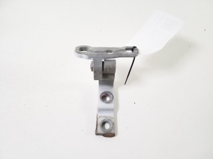 VOLVO XC60 (2017–2026) Front door lower hinge 31424607 - 2
