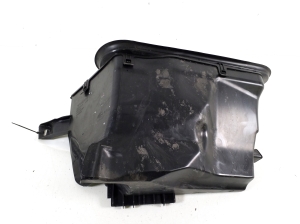 VOLVO XC60 (2017–2026) Innenraumluftfiltergehäuse 31425479 - 3