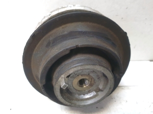 Mercedes Benz E-Class W211 (2002–2009) Motora spilvens - 2
