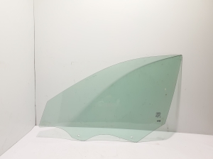   Fenster Scheibe Tür vorne  - 31424752 