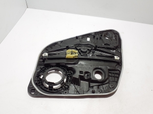 VOLVO XC60 (2017–2026) Rear side door window regulator frame 31416998 - 4