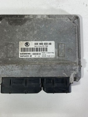 Skoda Fabia MK 1 (1999–2008) Engine control unit 03E906033AB - 4