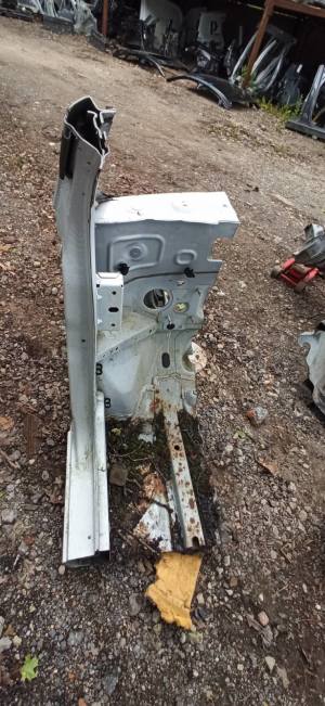 Dacia Dokker (2012–2017) Front outrigger 641013073R - 4