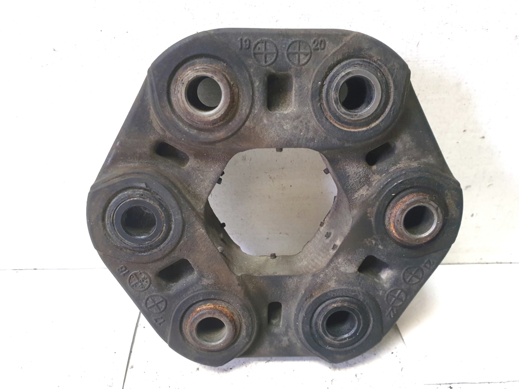 Used Hyundai Santa Fe Cardan shaft rubber connection DS1661S000