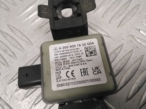 Mercedes Benz EQE X294 (2022–2026) Tire pressure control module A0009001632 - 2